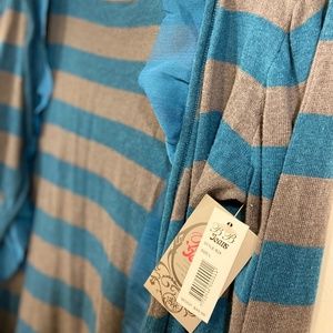 B B Jeans Blue and Grey Cardigan Size: L NWT